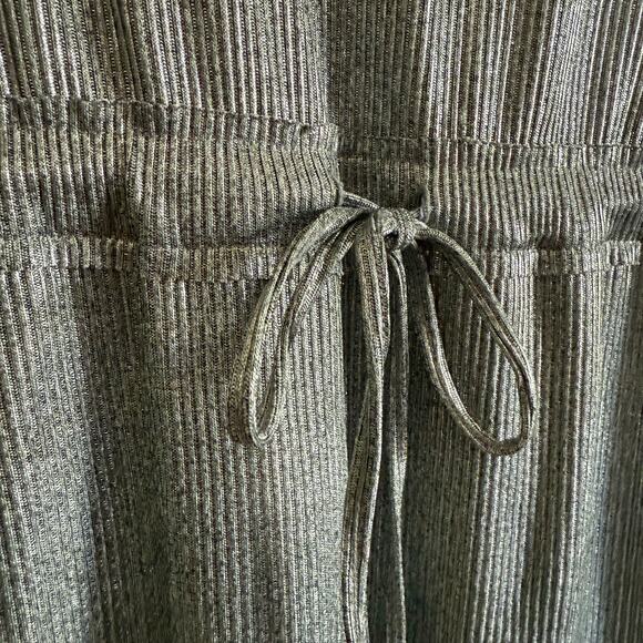 DOLAN | Anthropologie Metallic Silver Ribbed Cinch Waist Midi Dress | Large - Picture 4 of 6